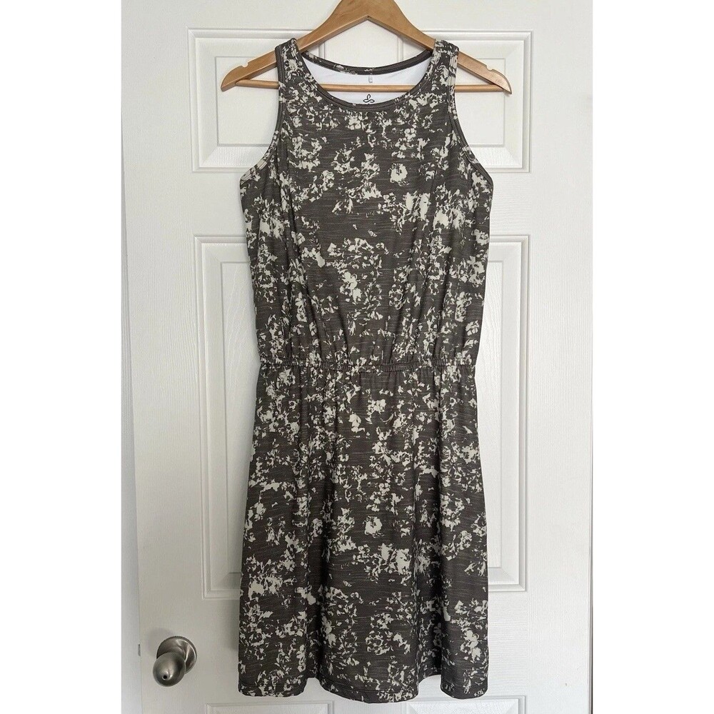 Prana Dress Green Pattern Sleeveless Athletic Performance Size Medium Outdoors